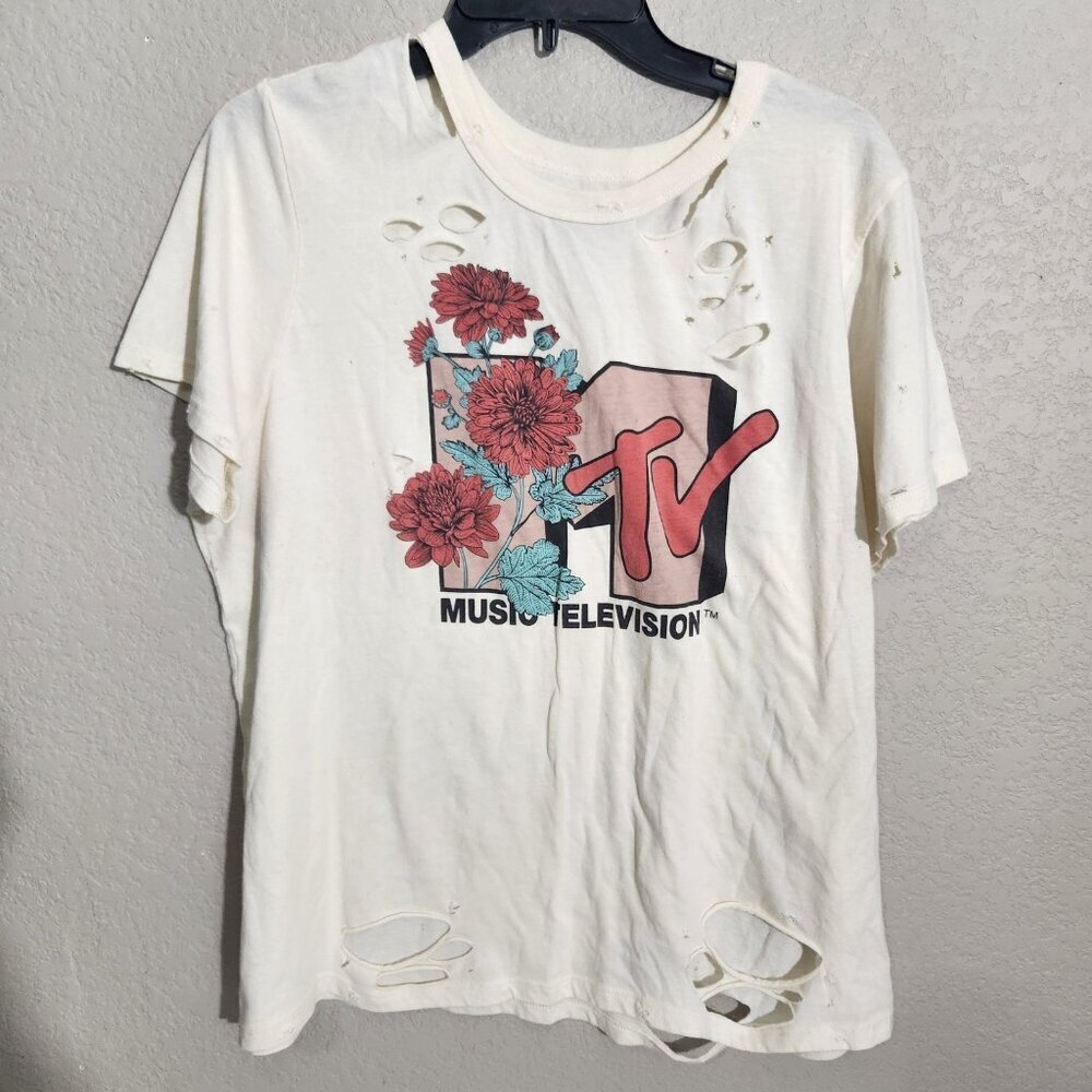 MTV Shirt Womens 2XL Distressed Graphic Music Television Flowers Tee Cottagecore